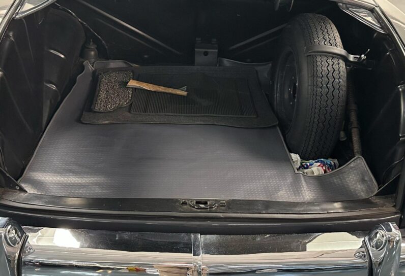 Mercedes-Benz 180B Ponton