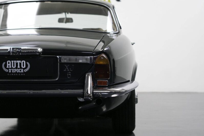 Jaguar XJ6 mkII