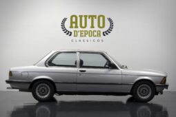 BMW 323i (E21)