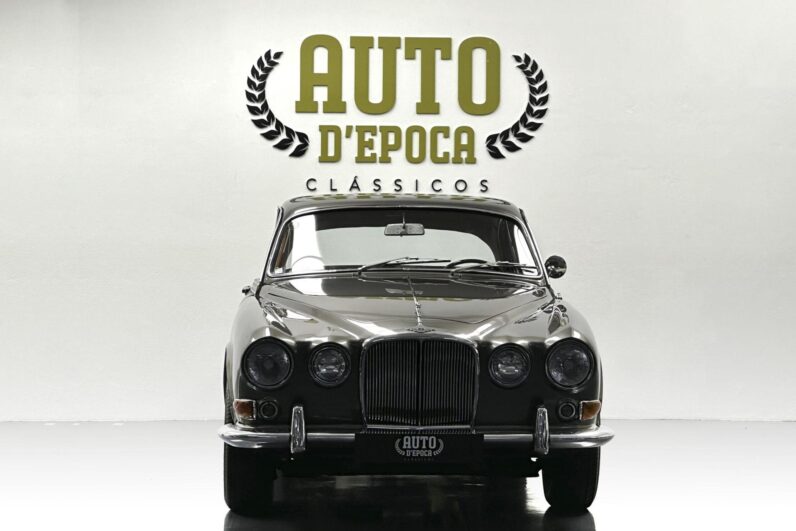 Jaguar 420 Sovereign