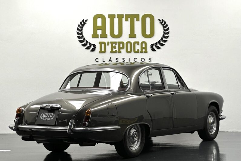 Jaguar 420 Sovereign