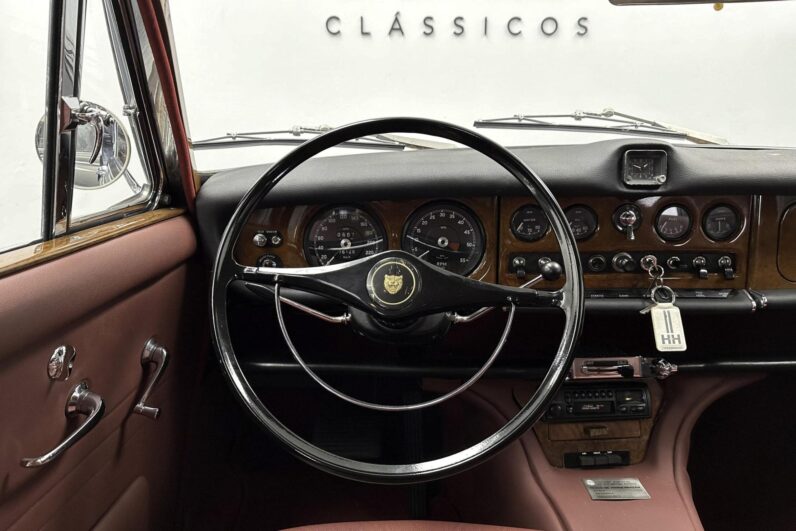 Jaguar 420 Sovereign