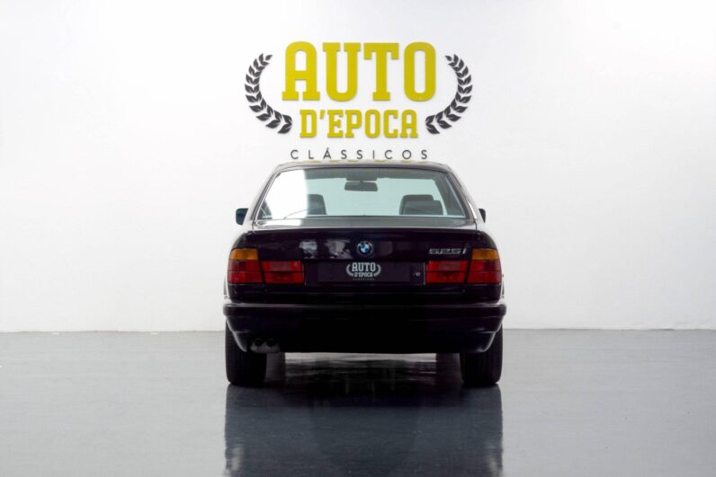 BMW (E34) 5.25i