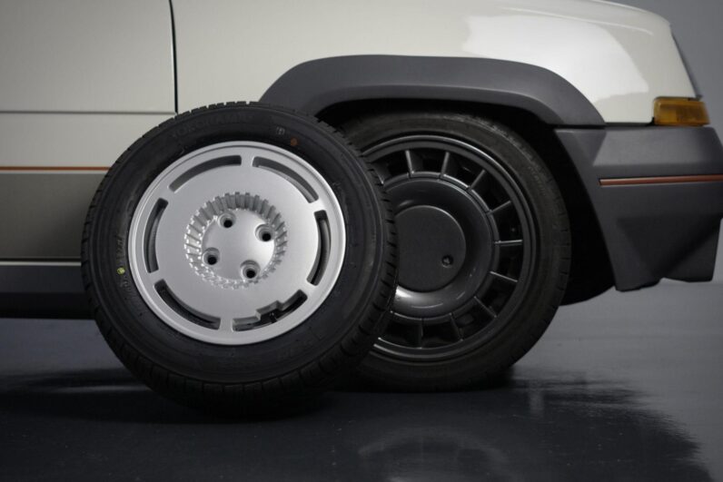 RENAULT 5 GT TURBO 1987